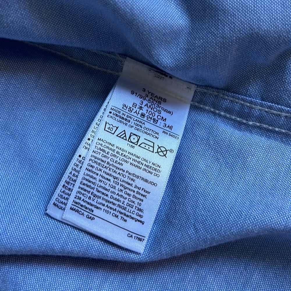 GAP chambray button down 3T - Picture 7 of 7
